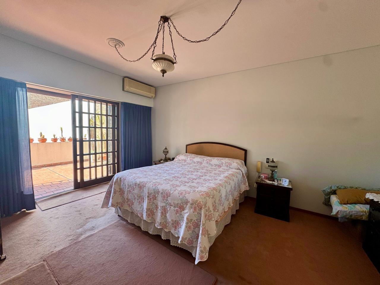 Ceretti 2600 - Casa Tipo Dúplex de 6 Ambientes con Jardín y Terraza en Villa Urquiza