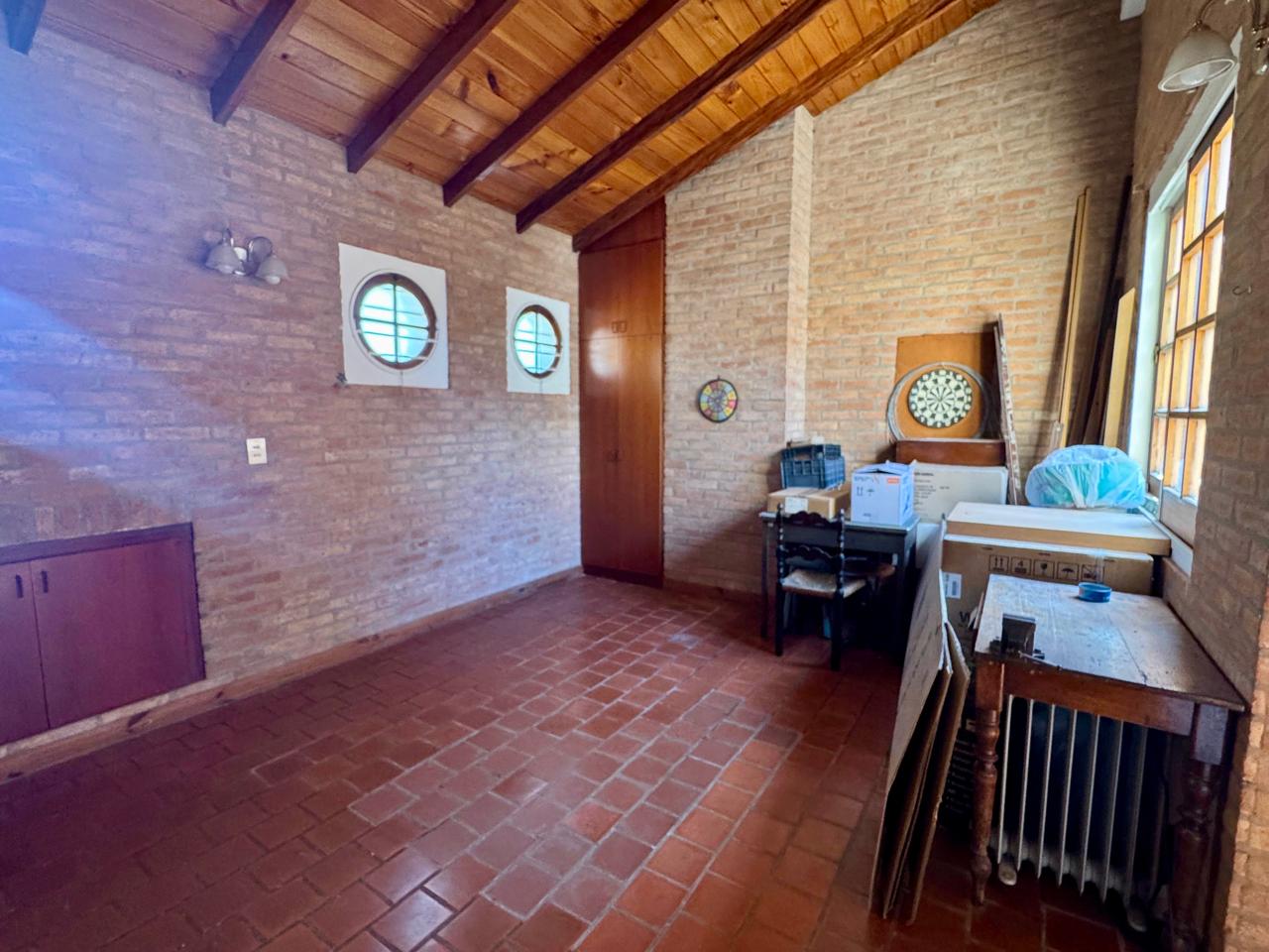 Ceretti 2600 - Casa Tipo Dúplex de 6 Ambientes con Jardín y Terraza en Villa Urquiza