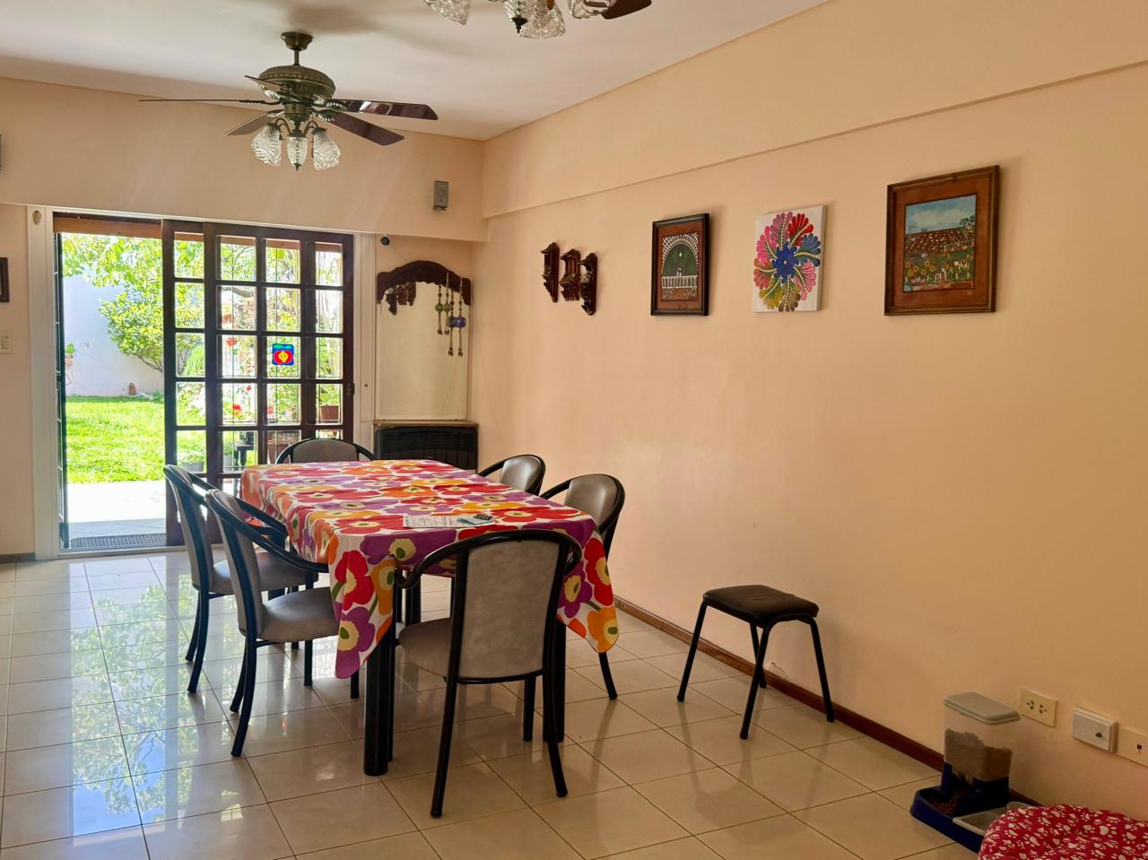 Ceretti 2600 - Casa Tipo Dúplex de 6 Ambientes con Jardín y Terraza en Villa Urquiza