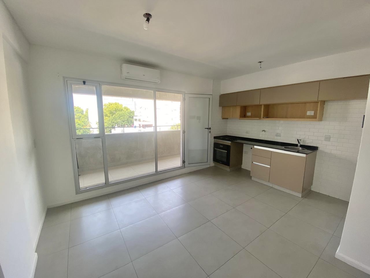 Nahuel Huapi 5862 4C° ,  Espléndido 2 Ambientes en Villa Urquiz