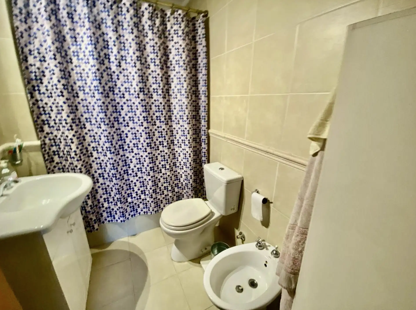 3 ambientes con balcon terraza en Villa urquiza - Copia