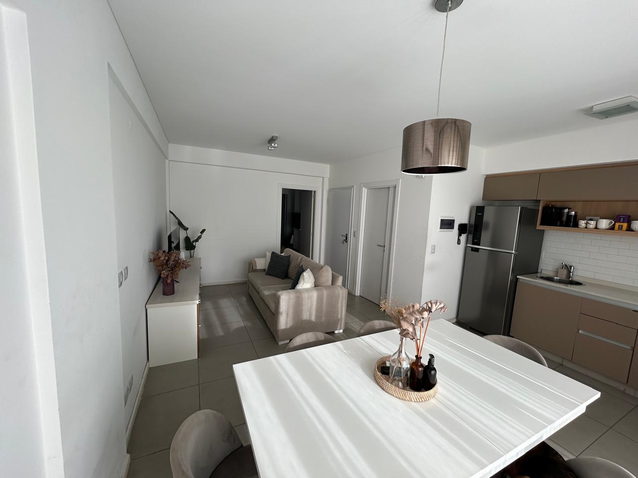 2 Ambientes con Patio y Balcón en Villa Urquiza