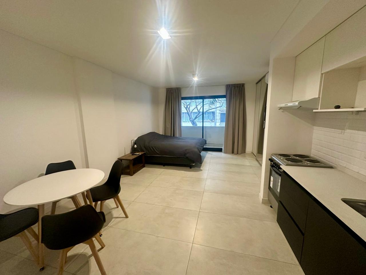 ¡Alquiler Temporal, Monoambiente Modernos  1ºA - Copia