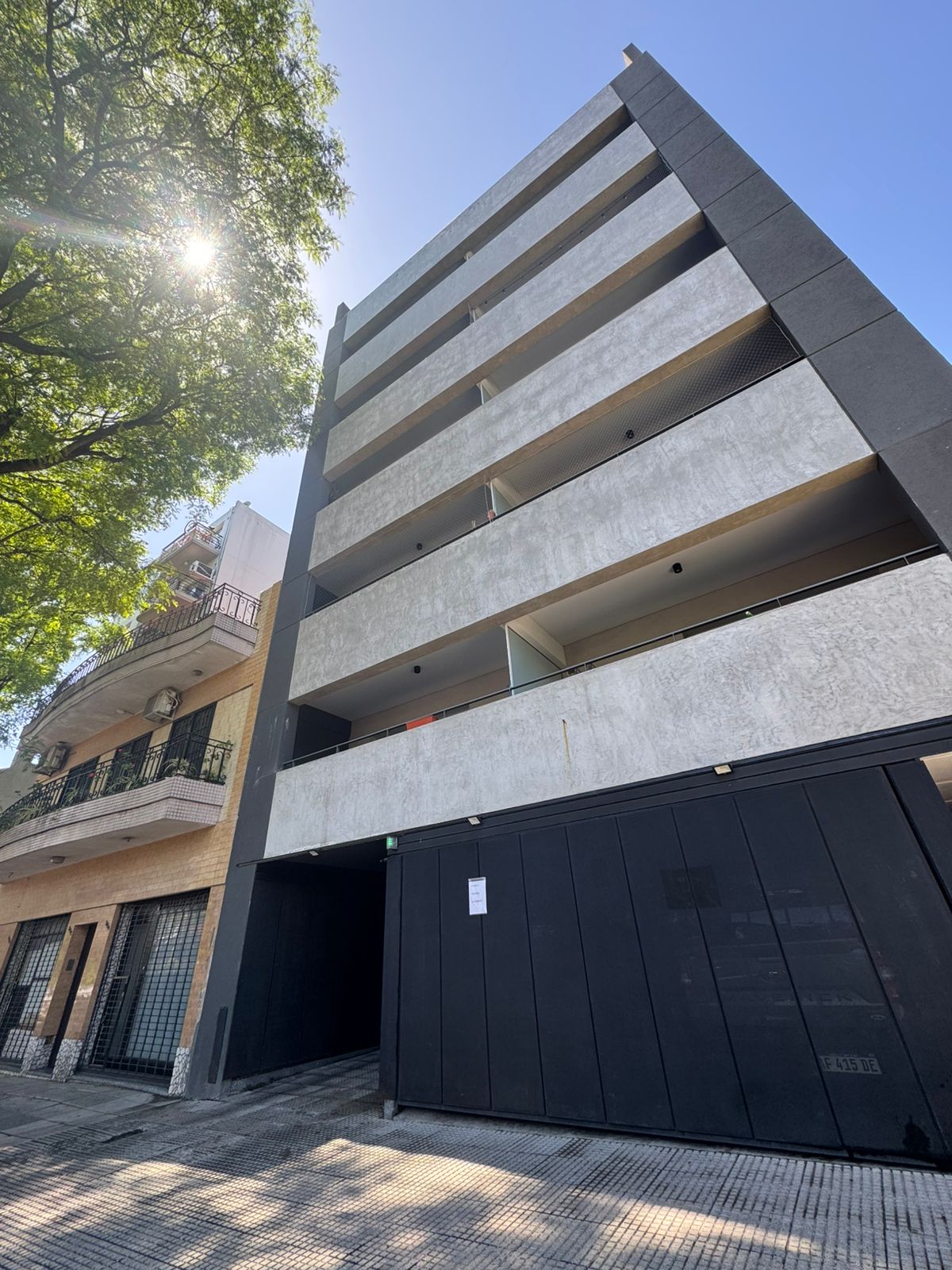 Nahuel Huapi 5862 3D° , Moderno 2 AMB en excelente estado.