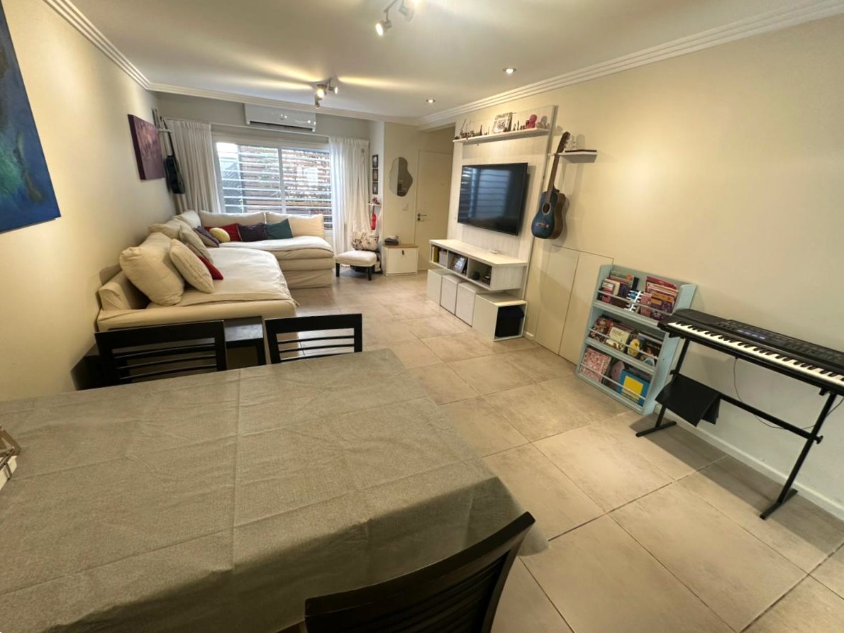 Manuel Diaz Velez N°2900,  Dúplex 4 Ambientes en Olivos - Suite, Escritorio y Patio - 161m² - Doble Cochera