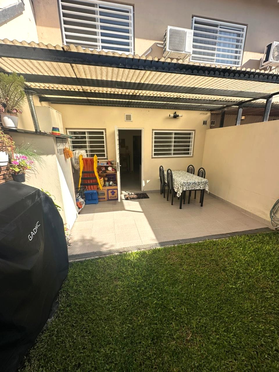 Manuel Diaz Velez N°2900,  Dúplex 4 Ambientes en Olivos - Suite, Escritorio y Patio - 161m² - Doble Cochera