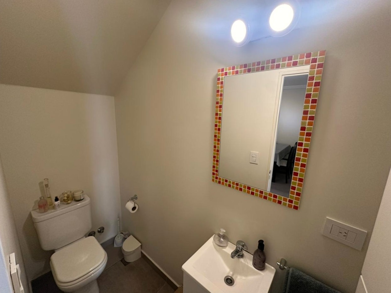 Manuel Diaz Velez N°2900,  Dúplex 4 Ambientes en Olivos - Suite, Escritorio y Patio - 161m² - Doble Cochera