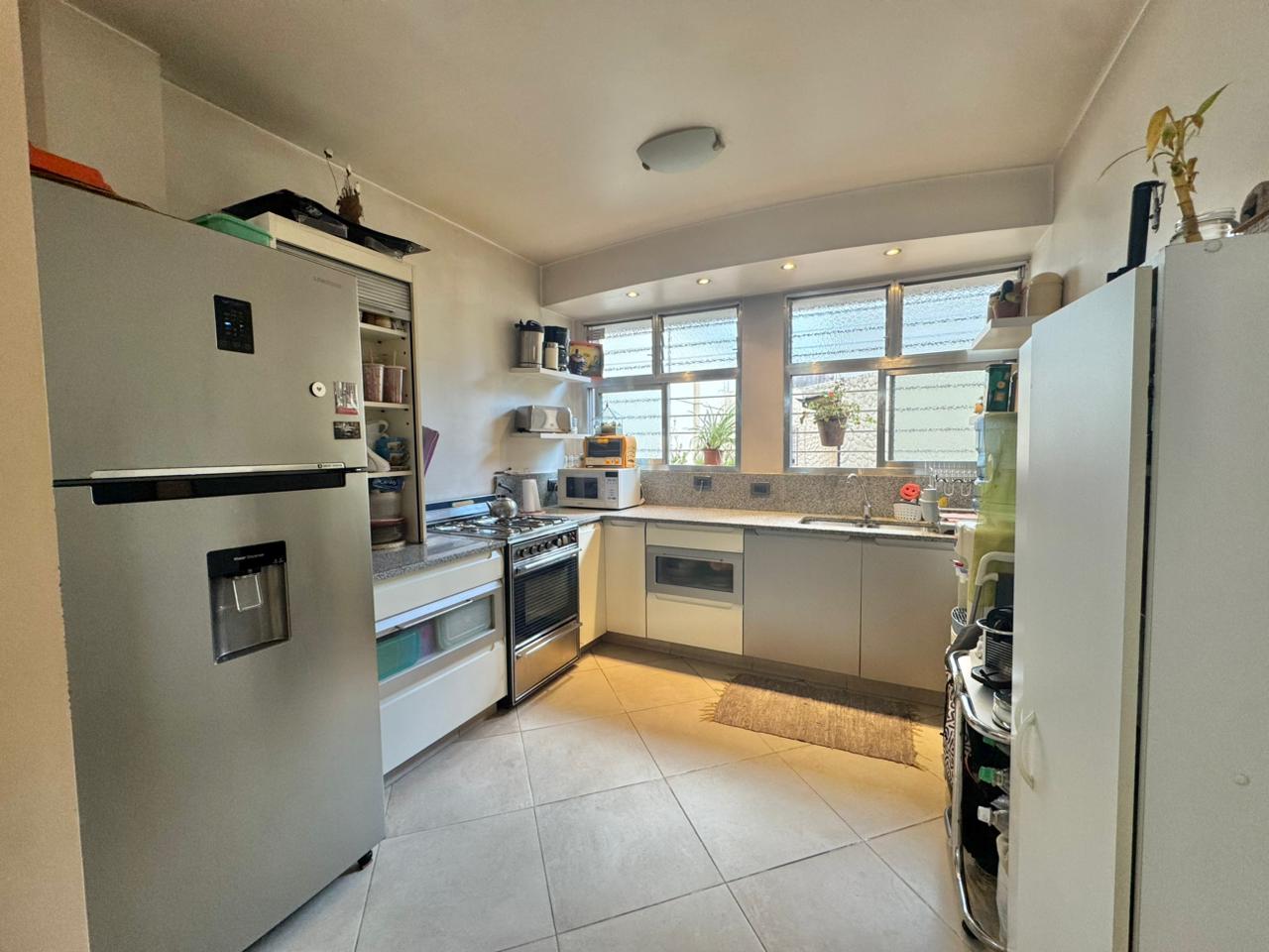 Esplendido PH 4 ambientes en Recoleta / Palermo