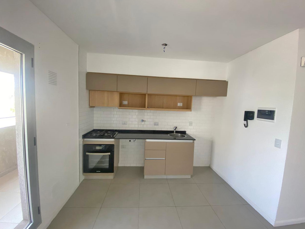 Nahuel Huapi 5862 4C° ,  Espléndido 2 Ambientes en Villa Urquiz