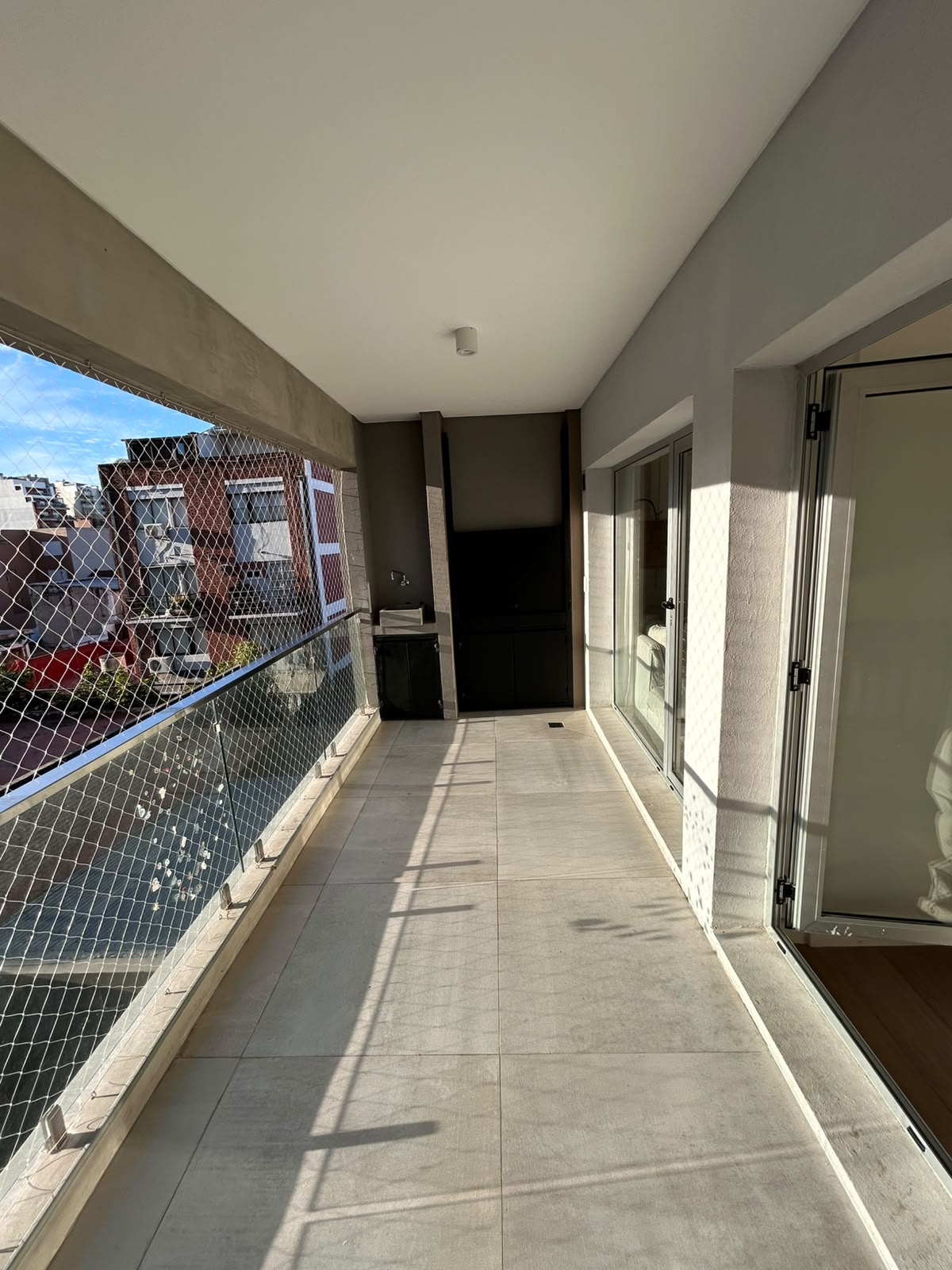 Excepcional Departamento de 3 Ambientes con Balcón y Parrilla en Villa Urquiza