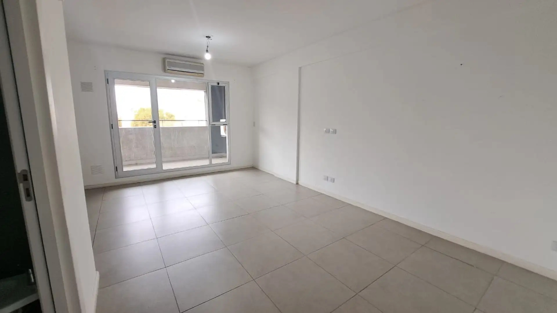 Nahuel Huapi 5862 4ºC, Moderno 2 AMB en excelente estado - VENTA