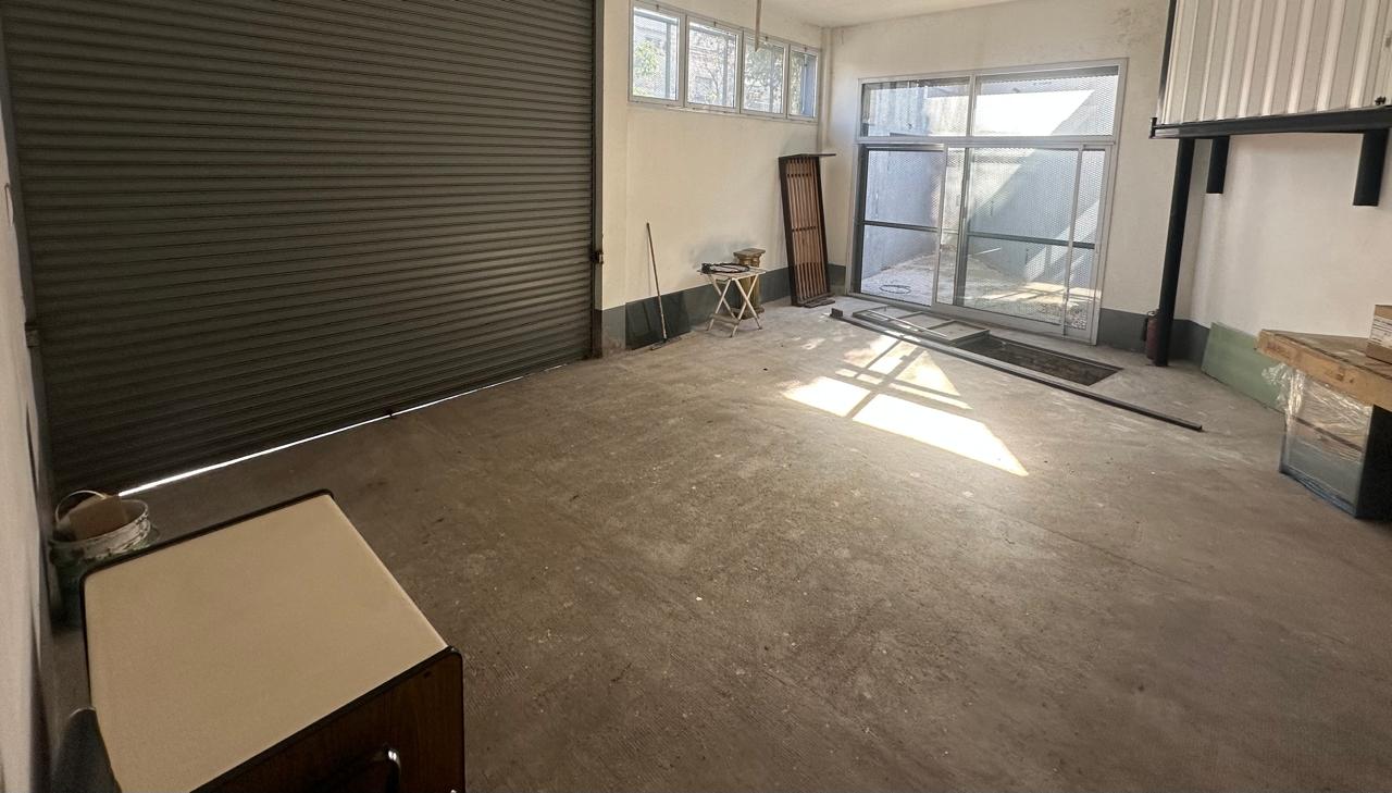 Caracas 2371, Oficina Comercial Con Vestuarios Y Terraza, Solución Integral Para Operaciones Y Gestión.