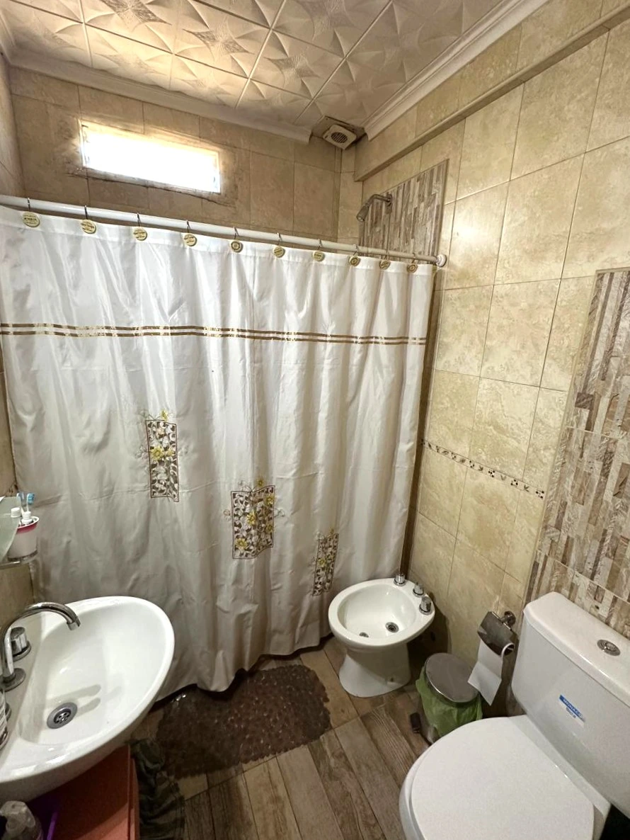 Imagen 7 de AMPLIO PH 3 AMB CON QUINCHO Y TERRAZA PROPIA.