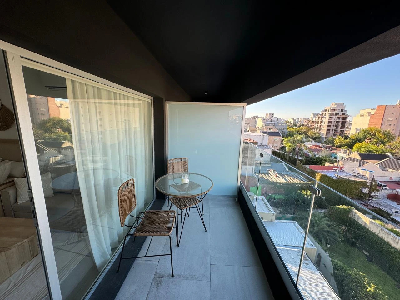 Imagen 4 de Hermoso Alquiler Temporal Amueblado en Coghlan.