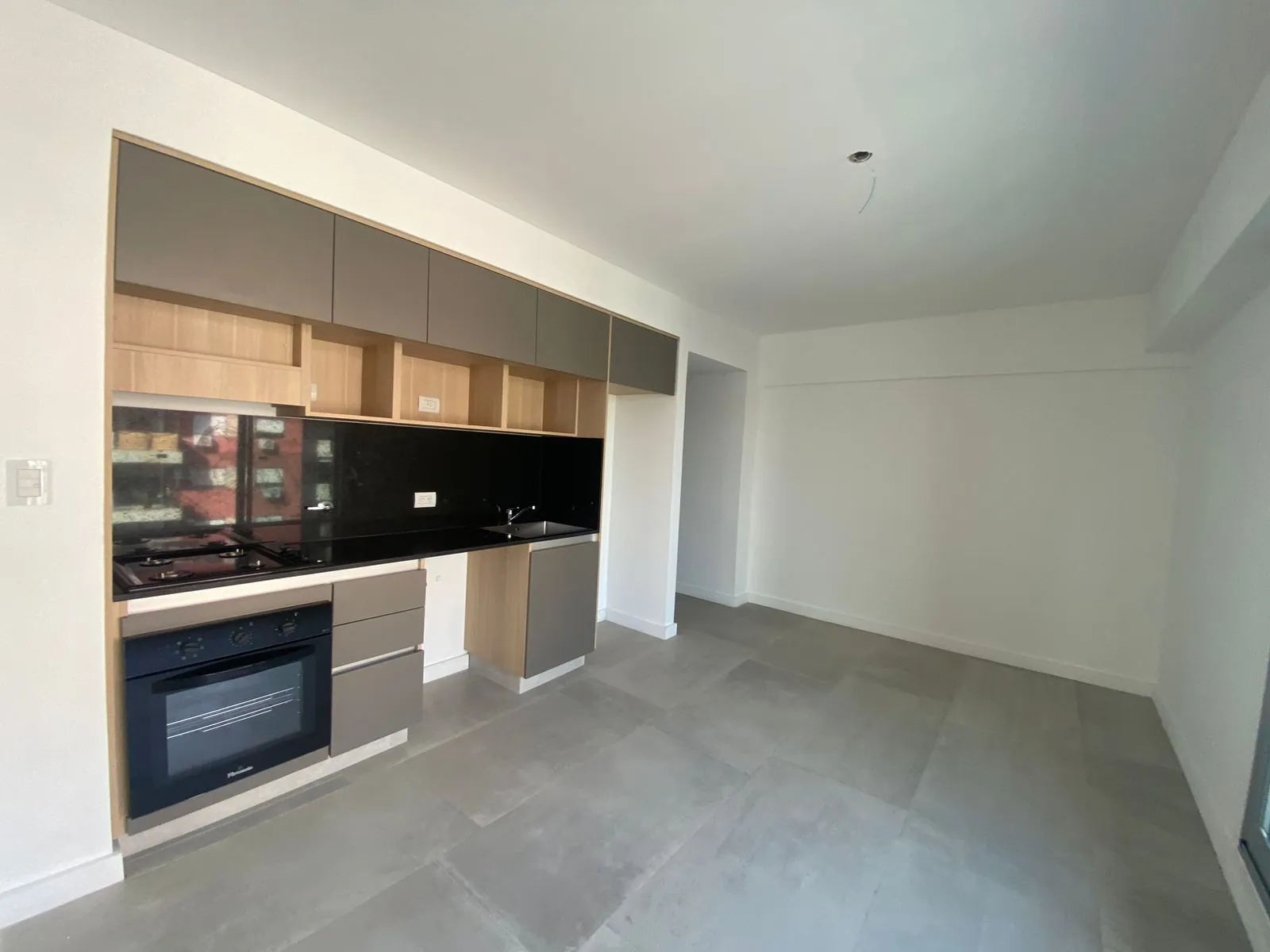 Imagen 9 de 3 ambientes en Coghlan