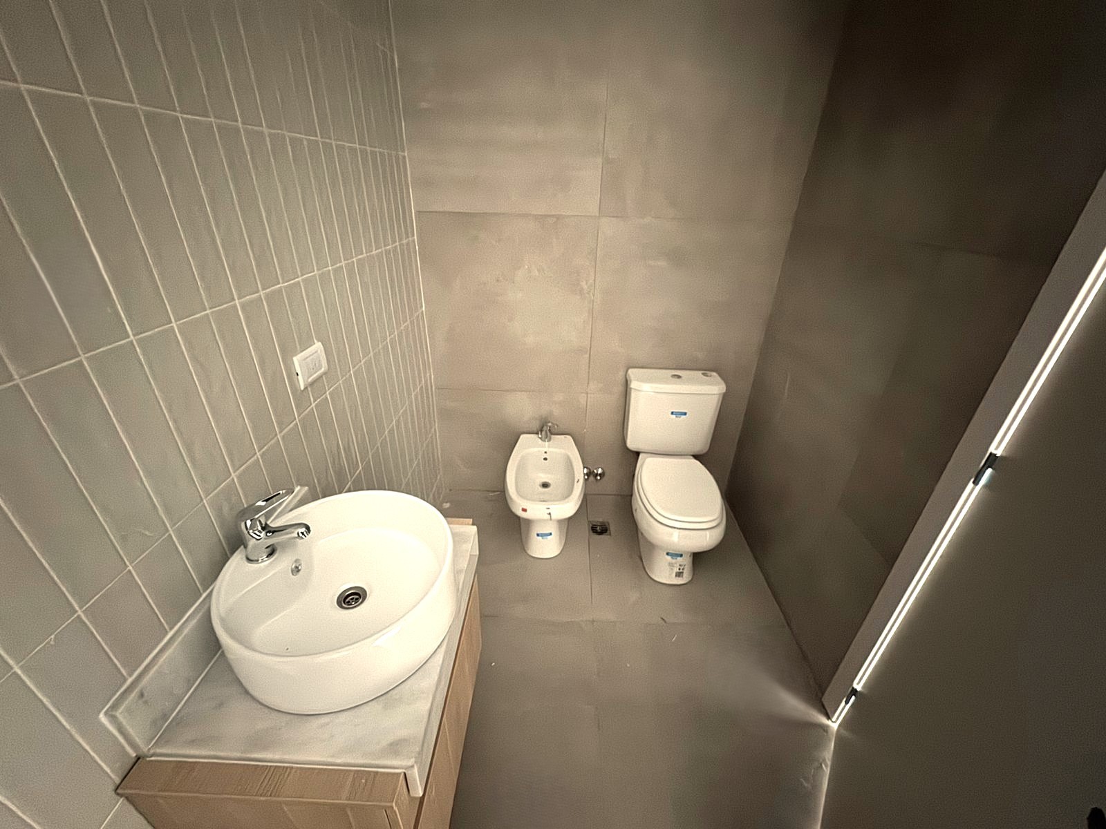 Echeverría 4962 5ºC - Moderno Tres Ambientes a estrenar.